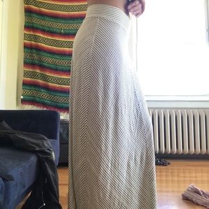 Maxi skirt